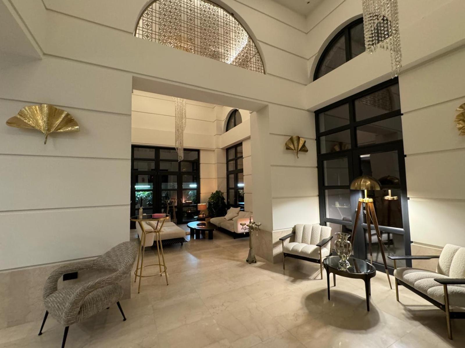 Cosmopolita Boutique Hotel Timisoara Bagian luar foto