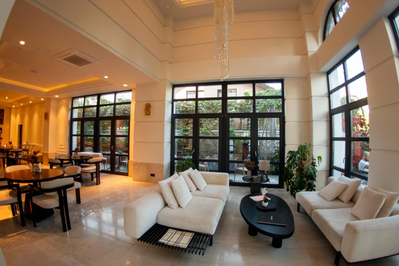 Cosmopolita Boutique Hotel Timisoara Bagian luar foto