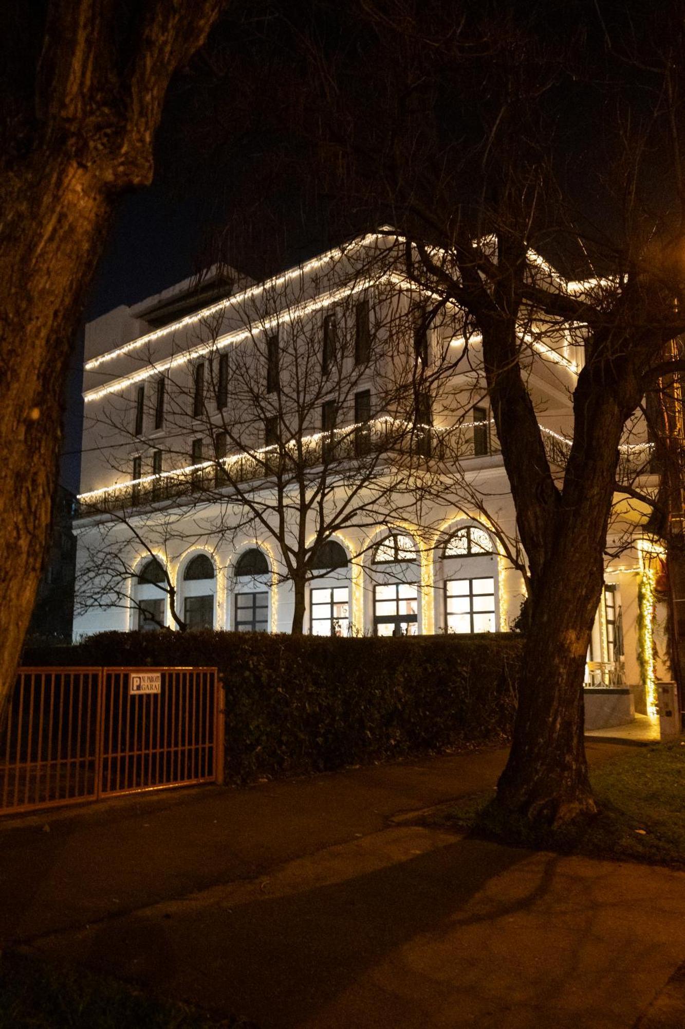 Cosmopolita Boutique Hotel Timisoara Bagian luar foto